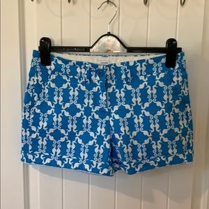 Crown and Ivy turquoise and White Sea horse shorts